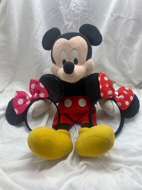 2 Disney Minnie Mouse Headbands